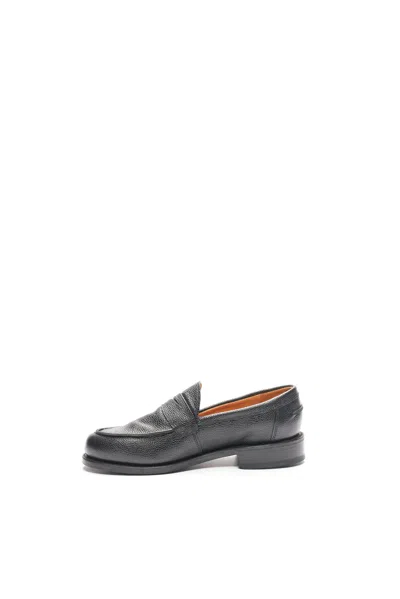 Macian Ludo Penny Loafer In Black