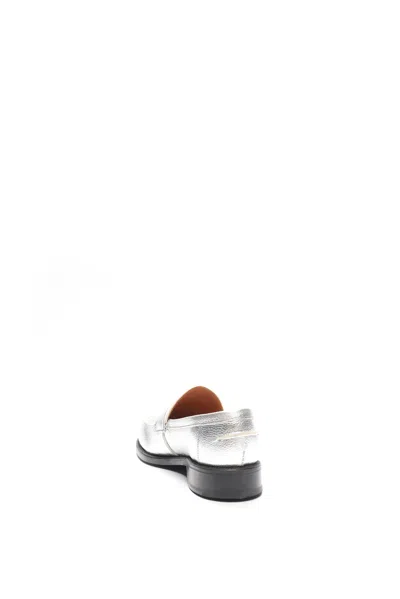 Macian Ludo Penny Loafer In White