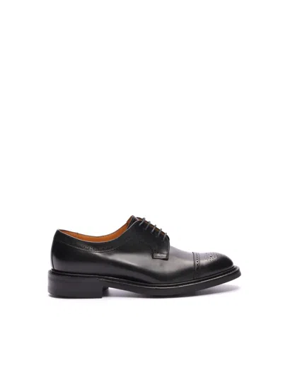 Macian Sophie Derby Shoes In Black