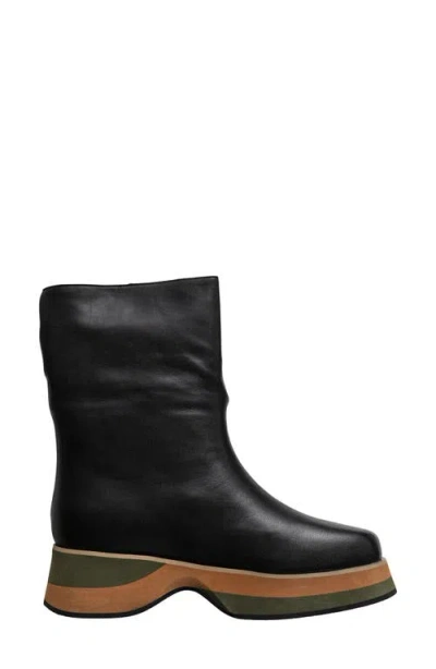 Antelope Jack Boot In Black