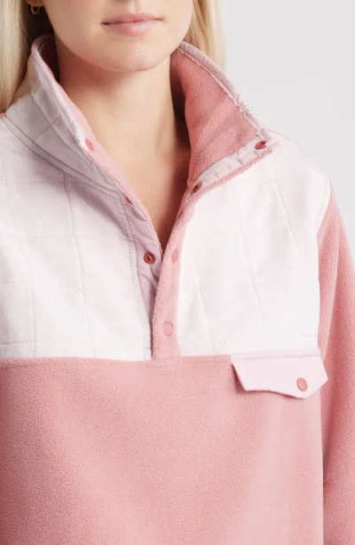 Happy Camp3r Ditsy Daisy Henley Pullover In Pink