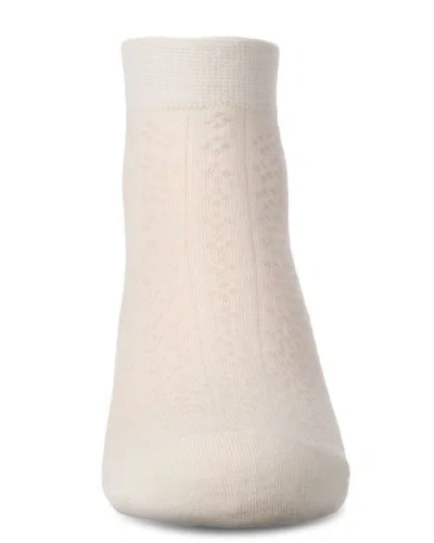 Memoi Rayon Blend Diamond Knit Patterned Ankle Sock In White