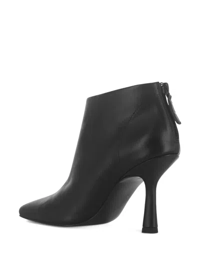 Senso Square-toe Boots In Black