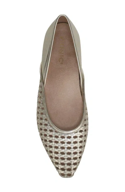 Vionic Gracia Woven Flat In Gold