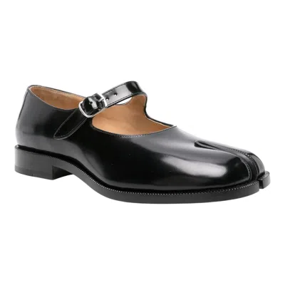 Maison Margiela Bovine Leather Mary Jane Pumps With Sheepskin Detailing And Elegant Buckle Closure In Black