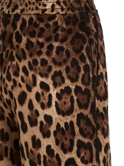 Dolce & Gabbana Dolce  Gabbana Leopard-printed Elasticated Waistband Shorts In Multi