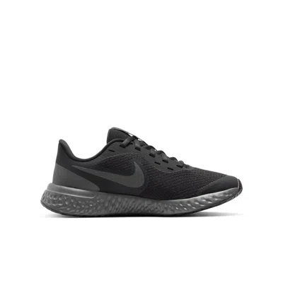 Nike Revolution 5 'black'