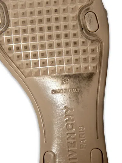 Pre-owned Givenchy Chain Flat Sandals In Neutral