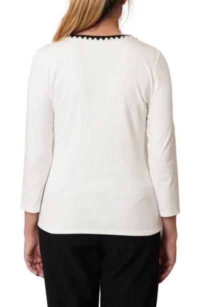 Cyrus Stitched U-neck T-shirt In White