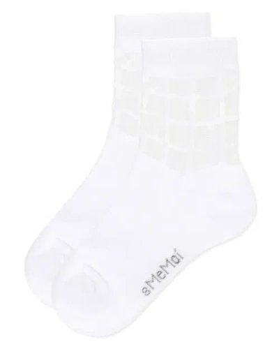 Memoi Window Pane Sheer Socks In White