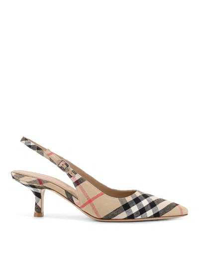 Burberry Adjustable Buckled Strap Pointed Toe Kitten Heel Shoes 5.5cm In Animal Print