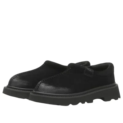 Ugg Lace-up Chunky Sole Round Toe Suede Finish In Black