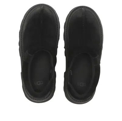 Ugg Lace-up Chunky Sole Round Toe Suede Finish In Black