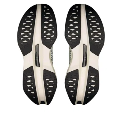 On Running Cloudboom Max 'white Black' In Multi