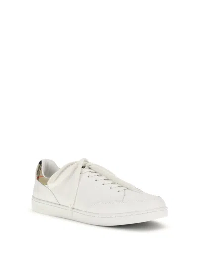 Burberry White Calf Leather Bos Taurus Low Top Sneakers