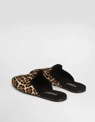 Dolce & Gabbana Dolce  Gabbana Leopard Printed Slides In Brown