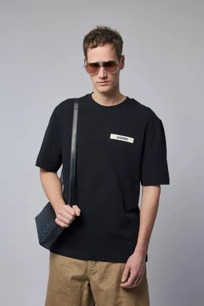 Jacquemus Minimalist Black Short-sleeve Cotton T-shirt With Patch Detail