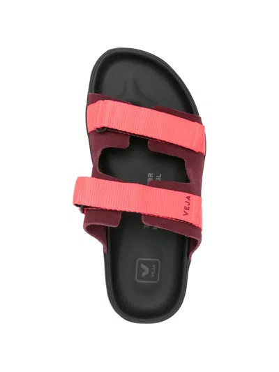 Veja Arpoador Slide Sandal In Red