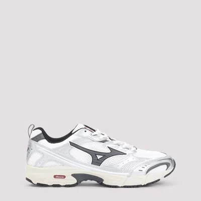 Mizuno Mxr Running Low-top Sneakers In White