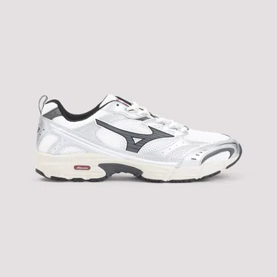 Mizuno Mxr Running Low-top Sneakers In White