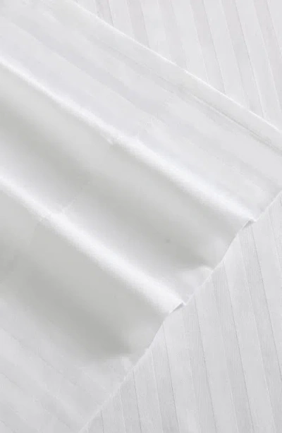 Vera Wang Dobby Stripe Sheet Set In White
