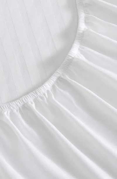 Vera Wang Dobby Stripe Sheet Set In White