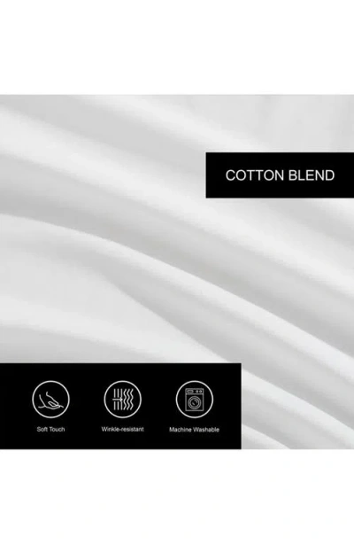 Vera Wang Vw Solid Egyptian Cotton Percale Sheet Set In White