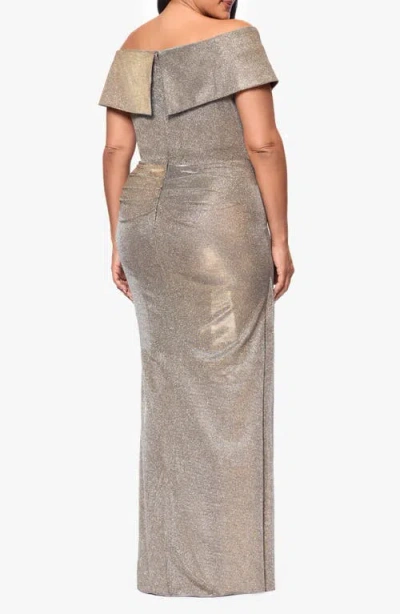 Xscape Evenings Raveena Foil Knit Off The Shoulder Ruched Gown In Gray
