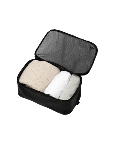 D_b_ Essential Packing Cube In Black