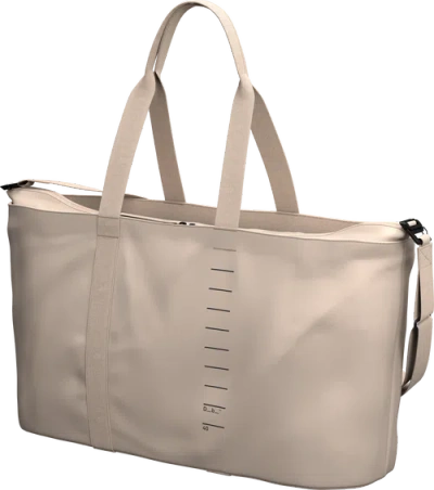 D_b_ Essential Weekender, 40l In Brown