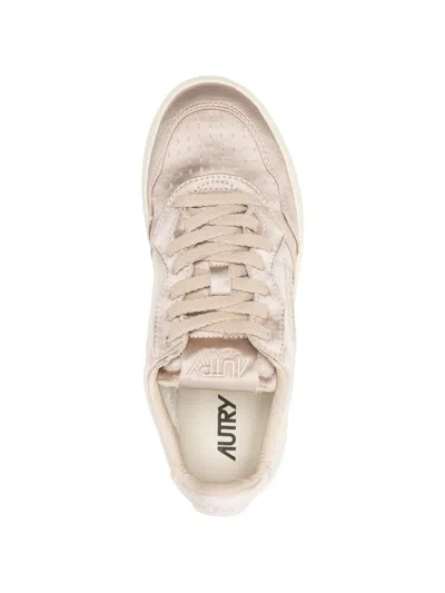 Autry Lace-up Sneakers In Blue