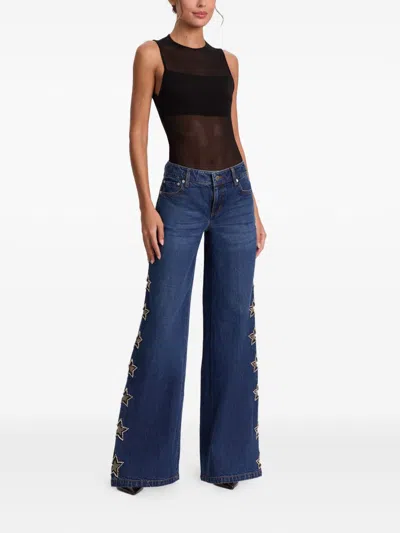 Alice And Olivia Amazing Low Rise Wide Leg Snap Trim Jeans In Cambria Vintage In Blue