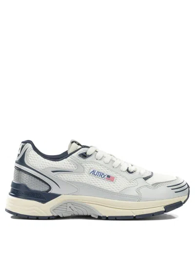 Autry Comfortable Mesh Sneakers With 3.5 Cm Sole Height For Men In Silver