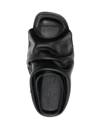 Attico Round Toe Leather Slip-on Sandals In Black