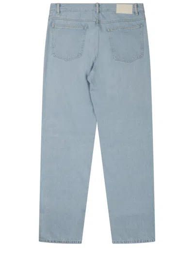 Closed 关闭 In Blue