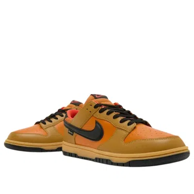 Nike Gore-tex Dunk Low-top Trainers In Brown