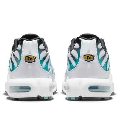 Nike Air Max Plus Sneakers In Multi