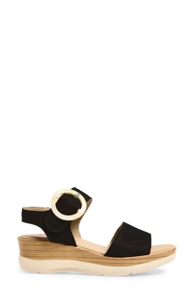 On Foot Boticelli Platform Sandal In Multi