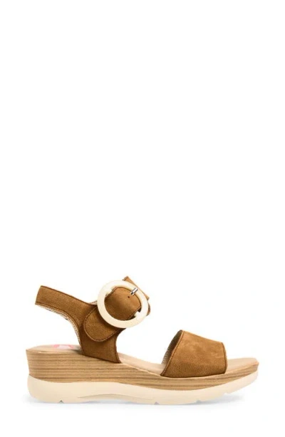 On Foot Boticelli Platform Sandal In Multi