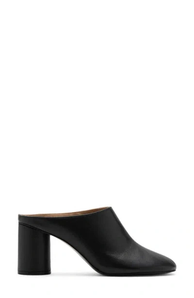 Mango Leather Clog In Black