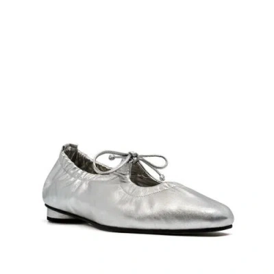 Alta Gemma Flats In Gray