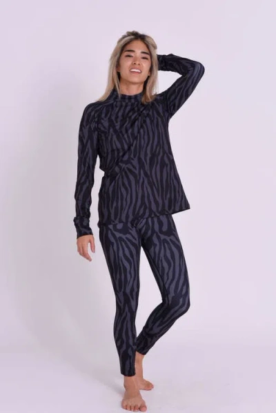 Oosc Baselayer Top In Black