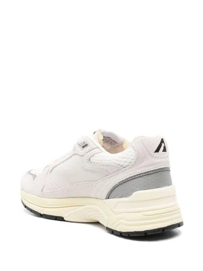 Autry Wmns Hyperway Low In White