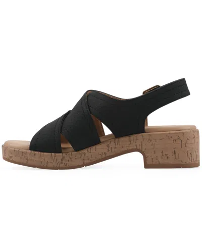 Cliffs By White Mountain Finlee Block Heel Sandal In Black