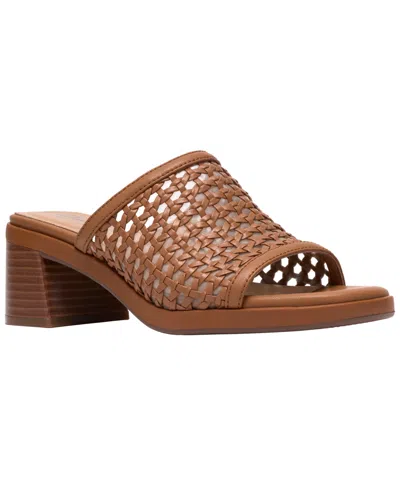 Clarks Jaylan Sandal In Brown