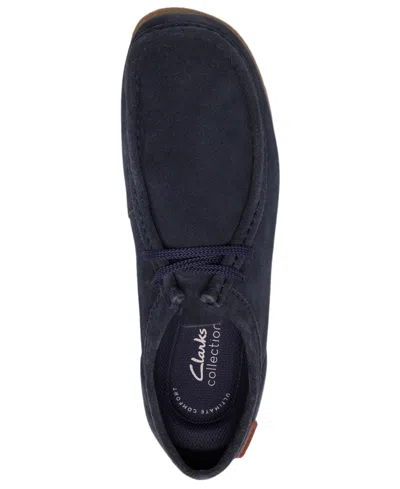 Clarks ® Wallaston Low Chukka Boot In Blue