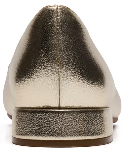 Clarks Natalyn Trim Charm Flat In Gold