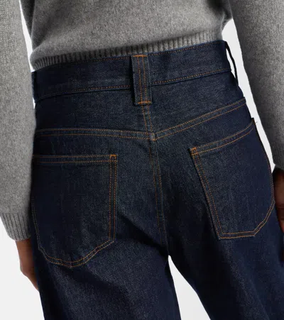 Khaite Boyle Cuffed Straight-leg Capri Jeans In Black