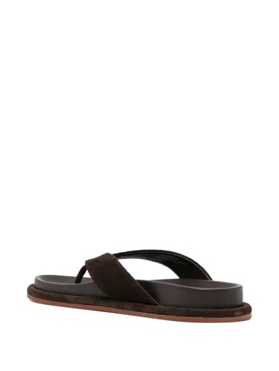 Senso Devon Flat Sandals In Black