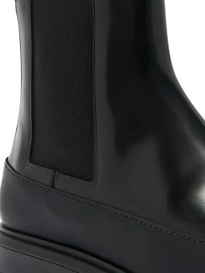 Givenchy Gent Chelsea Boots In Brushed Leather In Black